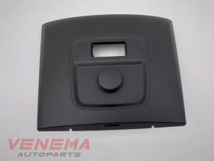 Używane Element deski rozdzielczej Mini Countryman (F60) 1.5 12V One Cena € 24,99 Procedura marży oferowane przez Venema Autoparts