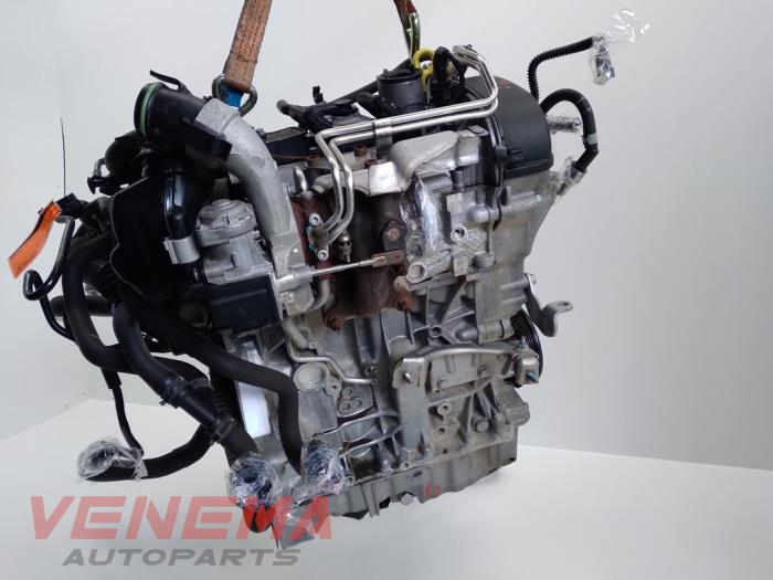 Motor de un Skoda Fabia III Combi (NJ5) 1.2 TSI 16V Greentech 2015