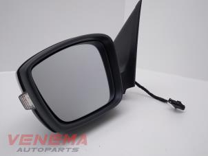 Used Wing mirror, left Skoda Fabia III Combi (NJ5) 1.2 TSI 16V Greentech Price € 74,99 Margin scheme offered by Venema Autoparts