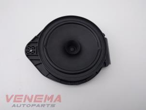 Used Speaker Opel Crossland/Crossland X 1.2 Turbo 12V Price € 19,99 Margin scheme offered by Venema Autoparts