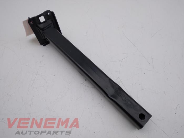Gebrauchte Radiatorbalken Opel Crossland (X) 1.2 Turbo 12V Preis € 49,99 Margenregelung angeboten von Venema Autoparts