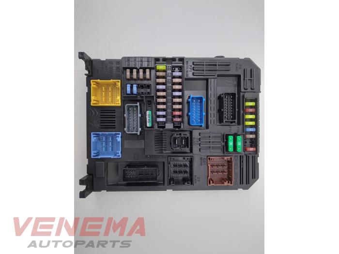 Used Body control computer Opel Crossland (X) 1.2 Turbo 12V Price € 99,99 Margin scheme offered by Venema Autoparts