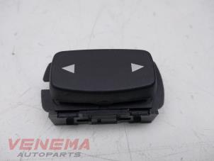 Used Electric seat switch BMW 3 serie Touring (F31) 320d 2.0 16V Price € 14,99 Margin scheme offered by Venema Autoparts