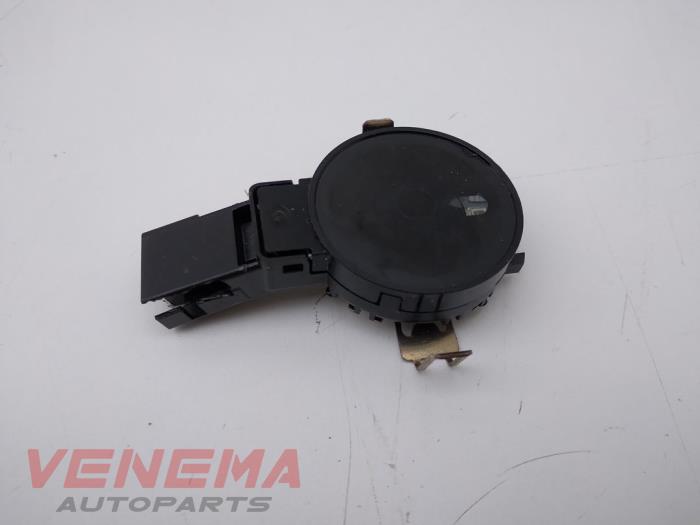 Begagnade Regnsensor Opel Crossland (X) 1.2 Turbo 12V Pris € 14,99 Marginaltabell erbjuds av Venema Autoparts
