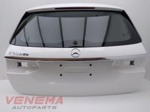 Used Tailgate Mercedes E Estate (S213) E-300de 2.0 Turbo 16V Price € 599,99 Margin scheme offered by Venema Autoparts