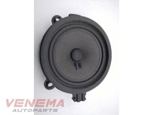 Used Speaker Mercedes Sprinter 3,5t (906.73) 316 CDI 16V Price € 14,99 Margin scheme offered by Venema Autoparts