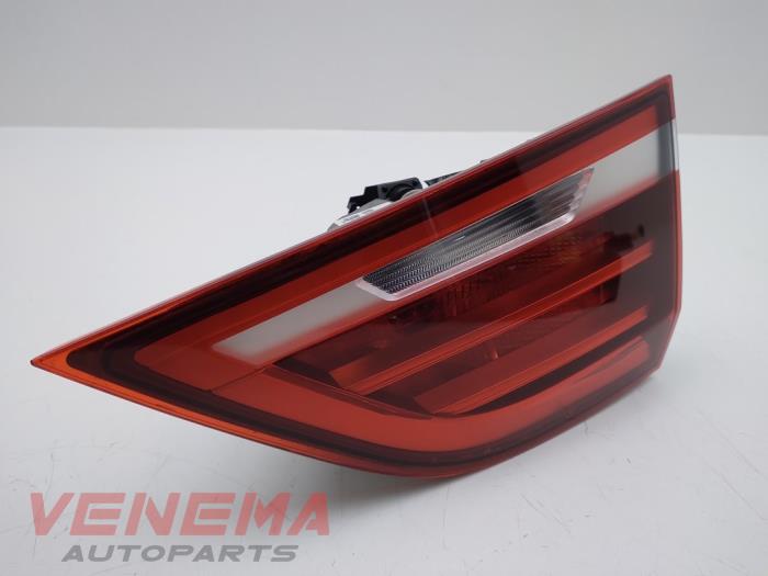Taillight, right from a BMW 2 serie Gran Tourer (F46) 214d 1.5 TwinPower Turbo 12V 2017