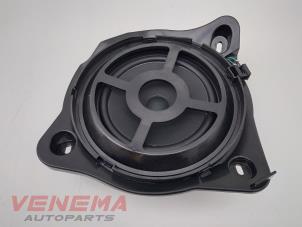 Used Speaker Mercedes E Estate (S213) E-300de 2.0 Turbo 16V Price € 34,99 Margin scheme offered by Venema Autoparts