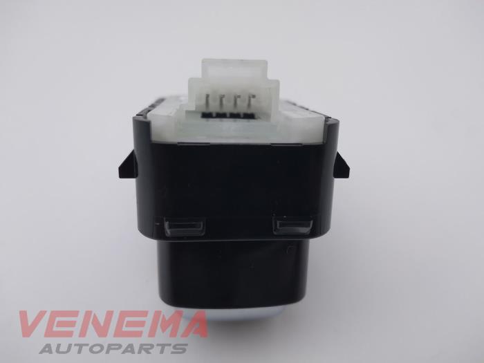 Switch Mercedes E Estate E-300de 2.0 Turbo 16V - A21390566069051 ORIGINEEL