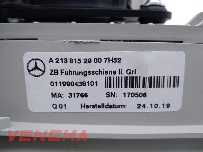 Rolhoes geleider links de un Mercedes-Benz E Estate (S213) E-300de 2.0 Turbo 16V 2020