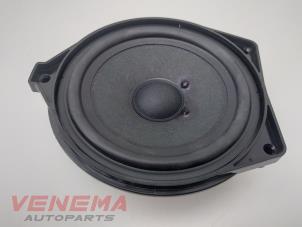 Used Speaker Mercedes E Estate (S213) E-300de 2.0 Turbo 16V Price € 29,99 Margin scheme offered by Venema Autoparts