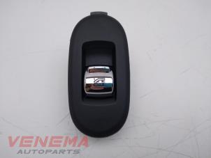 Usados Interruptor de ventanilla eléctrica Mini Mini (F55) 1.5 12V Cooper Precio € 9,99 Norma de margen ofrecido por Venema Autoparts