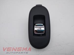 Usados Interruptor de ventanilla eléctrica Mini Mini (F55) 1.5 12V Cooper Precio € 9,99 Norma de margen ofrecido por Venema Autoparts