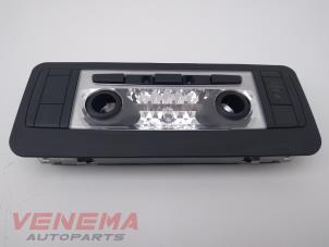 Używane Oswietlenie wewnetrzne przód BMW Z4 Roadster (E89) sDrive 18i 2.0 16V Cena € 74,99 Procedura marży oferowane przez Venema Autoparts