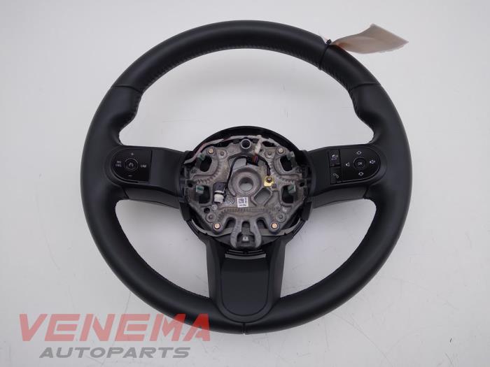 Steering wheel from a MINI Mini (F55) 1.5 12V Cooper 2021