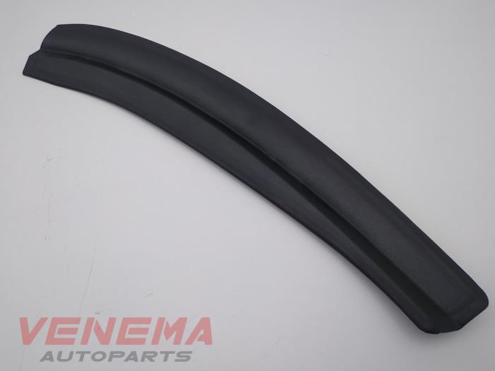 Gebrauchte Abdeckplatte sonstige BMW Z4 Roadster (E89) sDrive 18i 2.0 16V Preis € 9,99 Margenregelung angeboten von Venema Autoparts