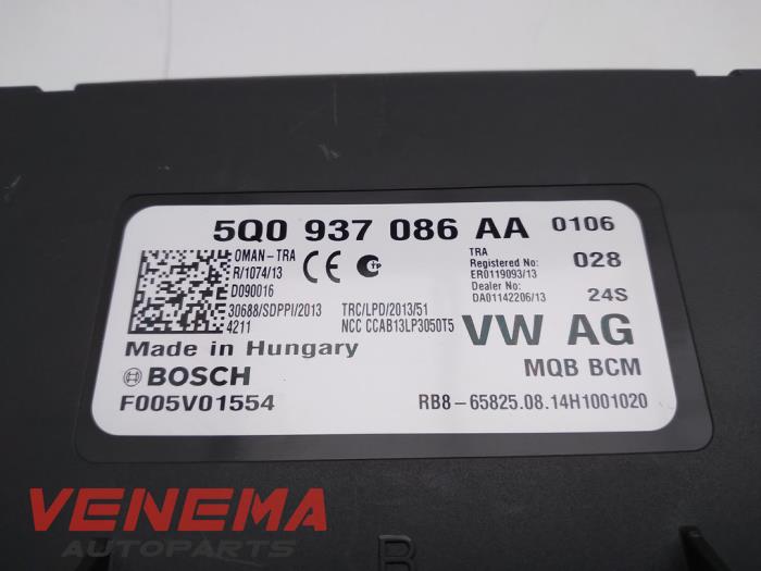 Ordinateur contrôle fonctionnel d'un Volkswagen Golf VII Variant (AUVV) 1.2 TSI 16V 2015