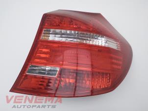 Gebrauchte Rücklicht rechts BMW 1 serie (E81) 116i 1.6 16V Preis € 29,99 Margenregelung angeboten von Venema Autoparts
