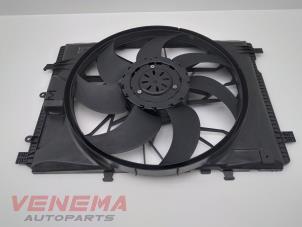 Used Cooling fans Mercedes GLK (204.7/9) 3.0 320 CDI 24V 4-Matic Price € 174,99 Margin scheme offered by Venema Autoparts