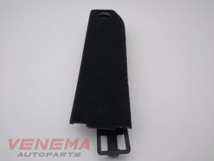 Usagé Revêtement coffre Mercedes GLK (204.7/9) 3.0 320 CDI 24V 4-Matic Prix € 14,99 Règlement à la marge proposé par Venema Autoparts