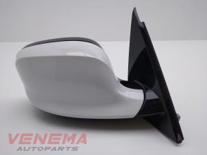 Used Wing mirror, right BMW X3 (F25) xDrive20d 16V Price € 269,99 Margin scheme offered by Venema Autoparts