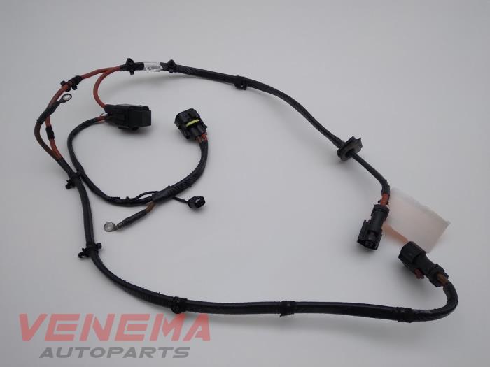 Używane Kabel (rózne) BMW X3 (F25) xDrive20d 16V Cena € 39,99 Procedura marży oferowane przez Venema Autoparts