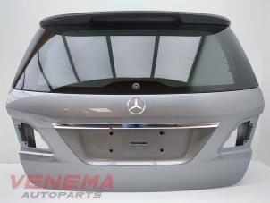 Używane Tylna klapa Mercedes ML III (166) 3.0 ML-350 BlueTEC V6 24V 4-Matic Cena € 799,99 Procedura marży oferowane przez Venema Autoparts