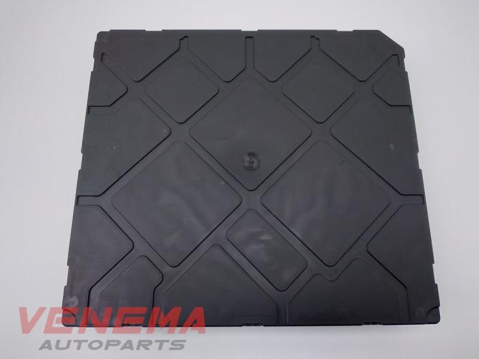 Used Body control computer Audi A1 Sportback (GBA) 1.0 25 TFSI 12V Price € 159,99 Margin scheme offered by Venema Autoparts
