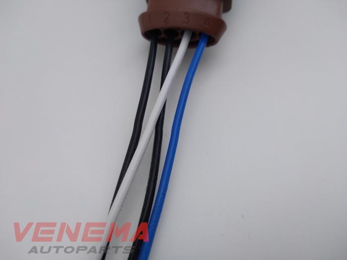 Lambda probe from a Audi A1 Sportback (GBA) 1.0 25 TFSI 12V 2022