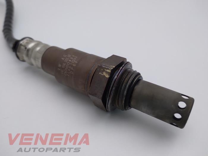 Lambda probe from a Audi A1 Sportback (GBA) 1.0 25 TFSI 12V 2022