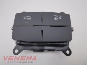 Used Switch Mercedes ML III (166) 3.0 ML-350 BlueTEC V6 24V 4-Matic Price € 74,99 Margin scheme offered by Venema Autoparts
