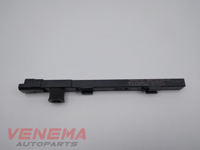 Gebrauchte Keyless Entry-Antenne Peugeot 208 II (UB/UH/UP) 1.2 Vti 12V PureTech 75 Preis € 14,99 Margenregelung angeboten von Venema Autoparts