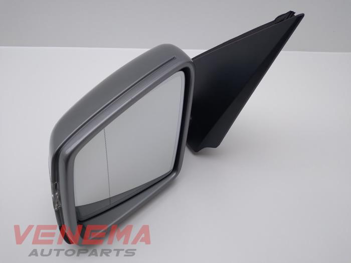 Außenspiegel links van een Mercedes-Benz ML III (166) 3.0 ML-350 BlueTEC V6 24V 4-Matic 2014