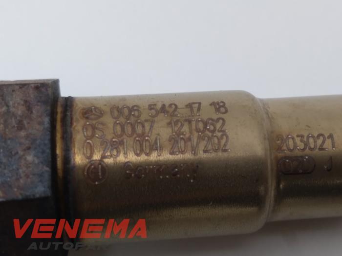 Lambda probe from a Mercedes-Benz ML III (166) 3.0 ML-350 BlueTEC V6 24V 4-Matic 2014