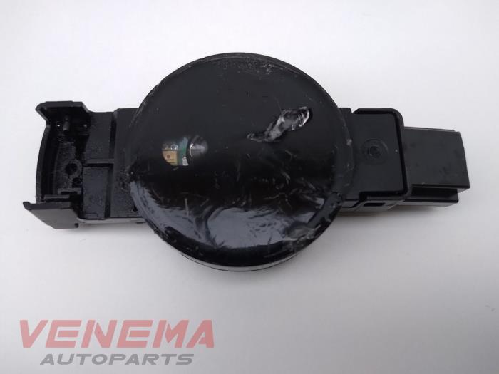 Begagnade Regnsensor BMW 2 serie Gran Tourer (F46) 214d 1.5 TwinPower Turbo 12V Pris € 14,99 Marginaltabell erbjuds av Venema Autoparts