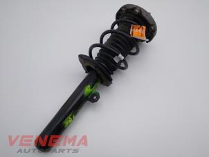 Used Front shock absorber rod, left BMW 2 serie Gran Tourer (F46) 214d 1.5 TwinPower Turbo 12V Price € 169,99 Margin scheme offered by Venema Autoparts