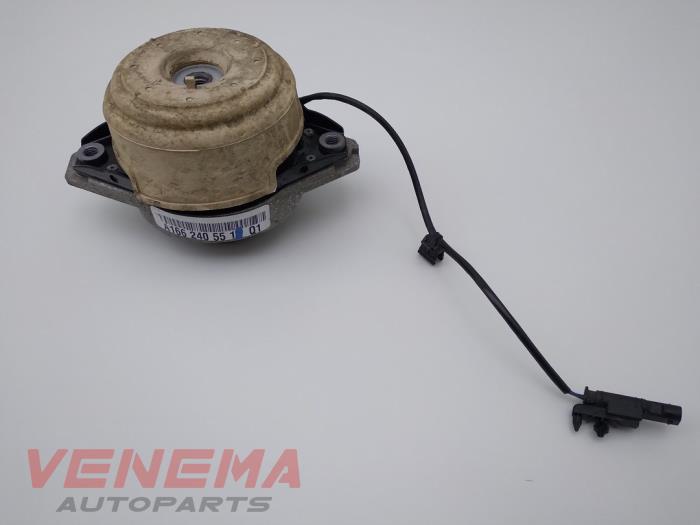 Used Engine mount Mercedes ML III (166) 3.0 ML-350 BlueTEC V6 24V 4-Matic Price € 59,99 Margin scheme offered by Venema Autoparts