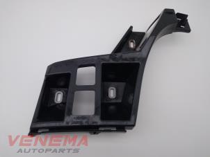 Used Rear bumper bracket, right Mercedes ML III (166) 3.0 ML-350 BlueTEC V6 24V 4-Matic Price € 14,99 Margin scheme offered by Venema Autoparts
