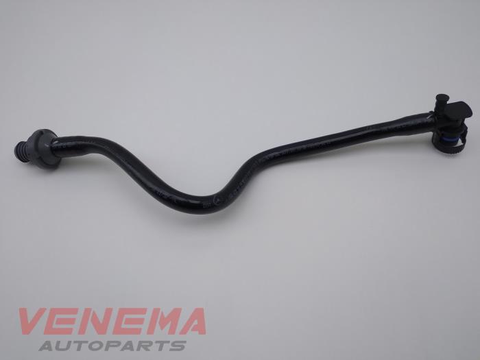 Usagé Conduit (divers) Mercedes ML III (166) 3.0 ML-350 BlueTEC V6 24V 4-Matic Prix € 29,99 Règlement à la marge proposé par Venema Autoparts