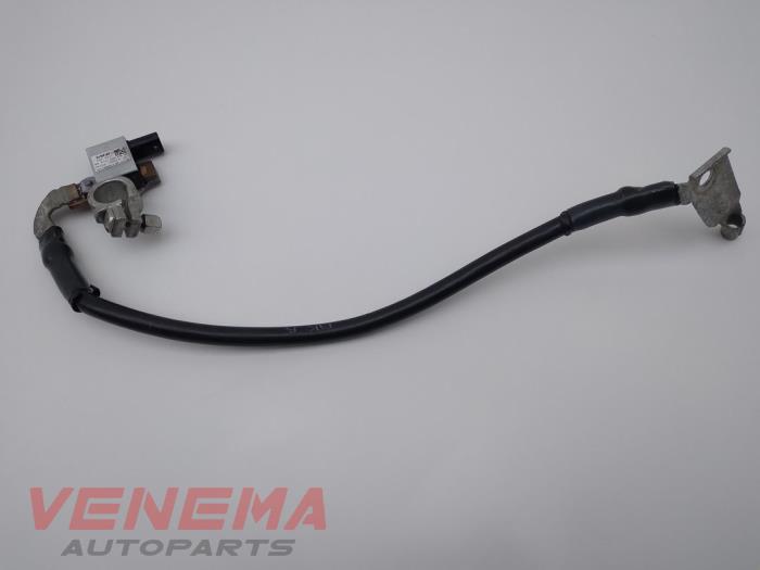 Gebrauchte Batteriepol BMW 2 serie Gran Tourer (F46) 214d 1.5 TwinPower Turbo 12V Preis € 49,99 Margenregelung angeboten von Venema Autoparts