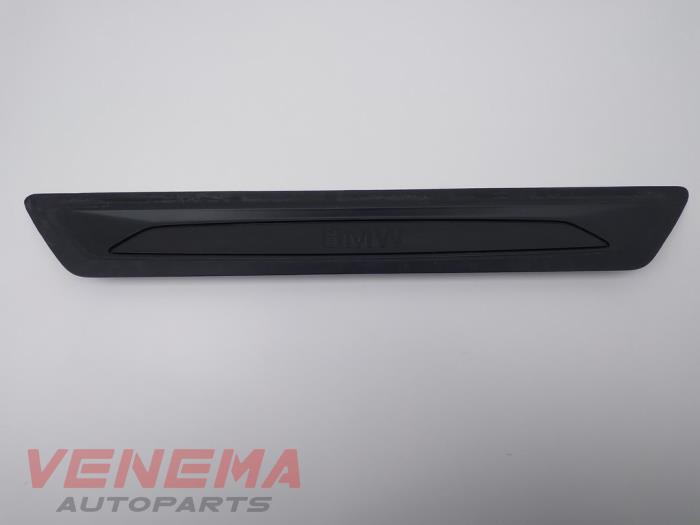 Door sill cover