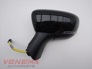 Used Wing mirror, left Renault Clio IV Estate/Grandtour (7R) 0.9 Energy TCE 12V Price € 99,99 Margin scheme offered by Venema Autoparts