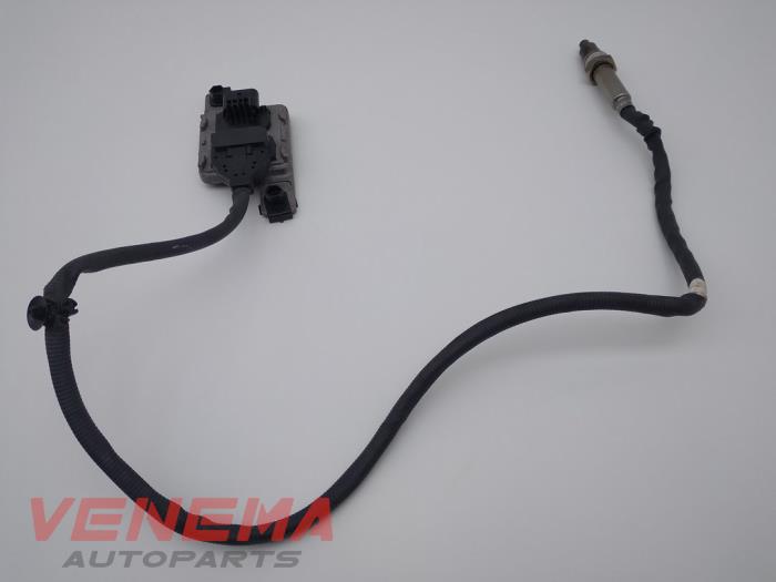 Nox sensor from a Volkswagen Caddy IV 2.0 TDI 102 2020