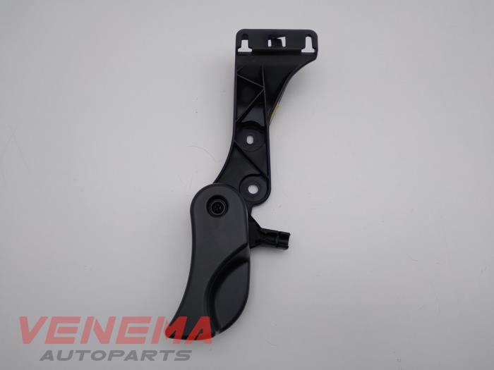 Hood release handle