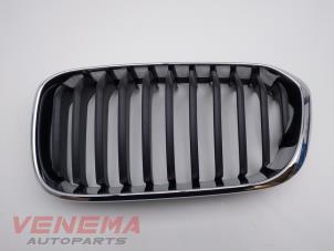 Used Grille BMW 1 serie (F20) 118i 1.5 TwinPower 12V Price € 29,99 Margin scheme offered by Venema Autoparts