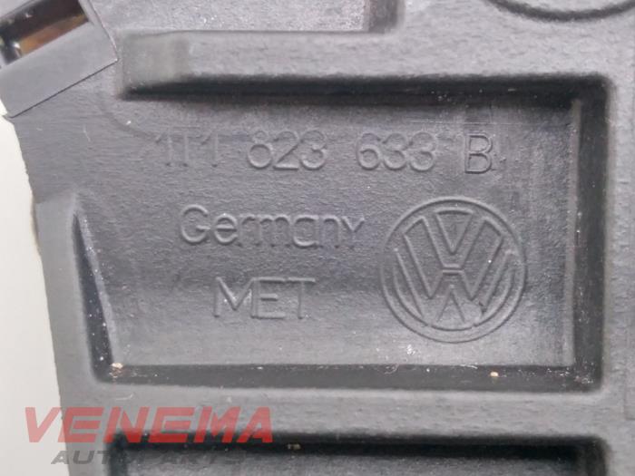 Motorhaube Hebel van een Volkswagen Caddy IV 2.0 TDI 102 2020