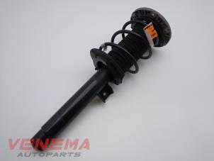 Used Front shock absorber rod, right BMW 1 serie (F20) 118i 1.5 TwinPower 12V Price € 74,99 Margin scheme offered by Venema Autoparts
