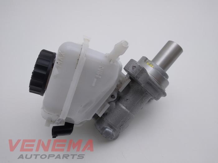 Glówny cylinder hamulcowy z BMW 1 serie (F20) 118i 1.5 TwinPower 12V 2018