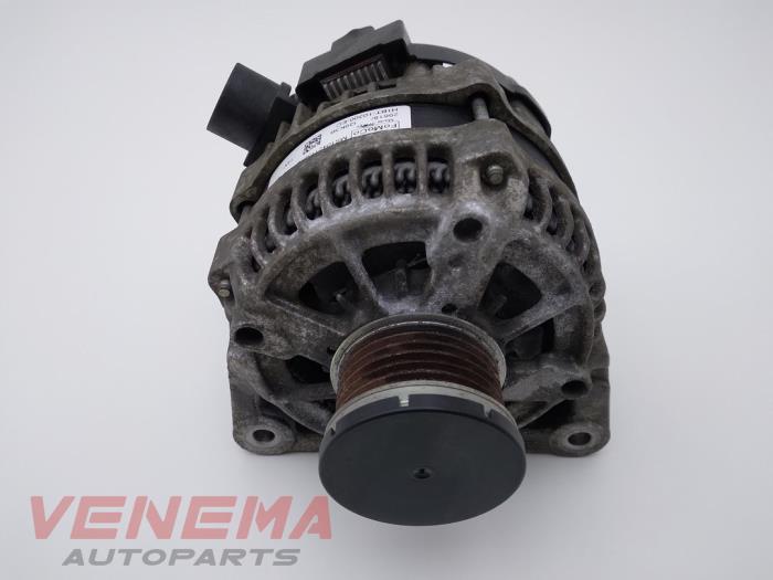 Używane Pradnica Ford Fiesta 7 1.0 EcoBoost 12V 100 Cena € 29,99 Procedura marży oferowane przez Venema Autoparts