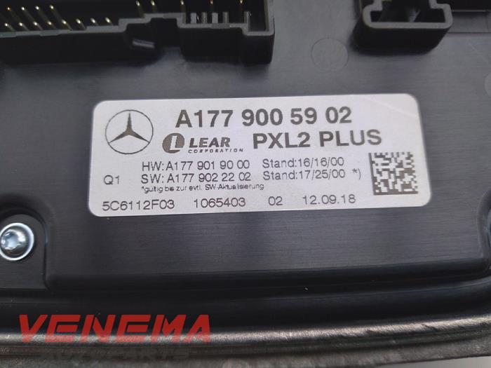 Module phare LED d'un Mercedes-Benz A (177.0) 1.5 A-180d 2019
